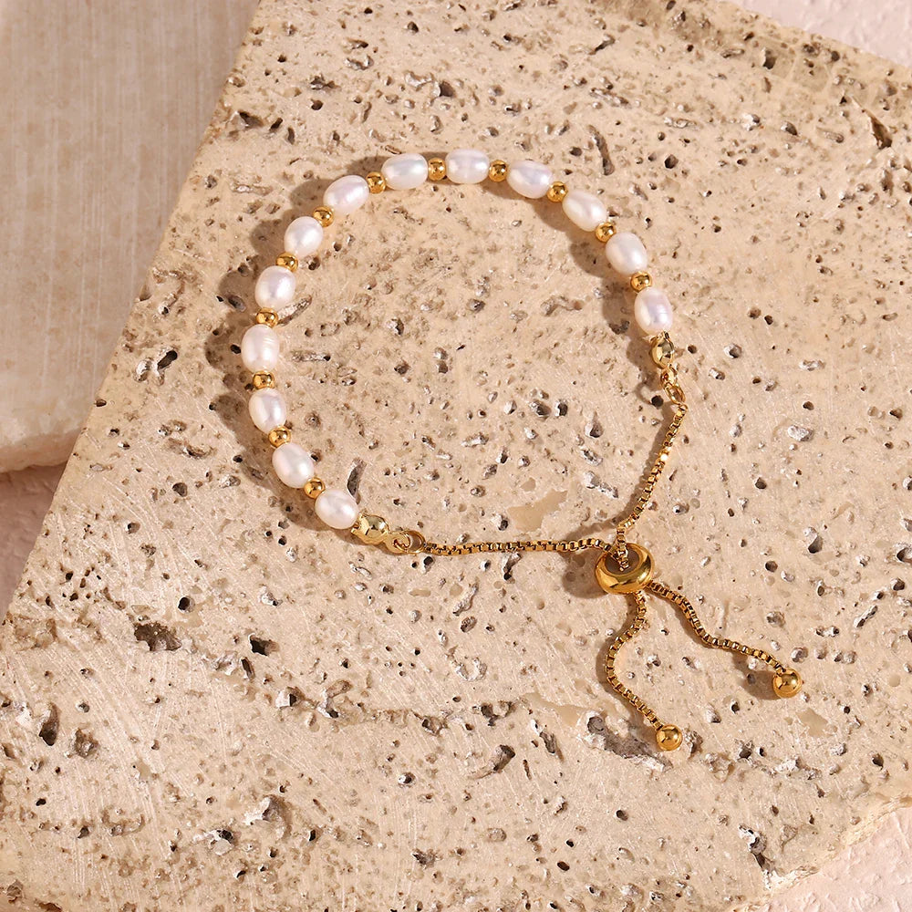 Elegantes Perlenarmband