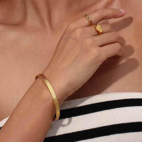 Vergoldetes Armband