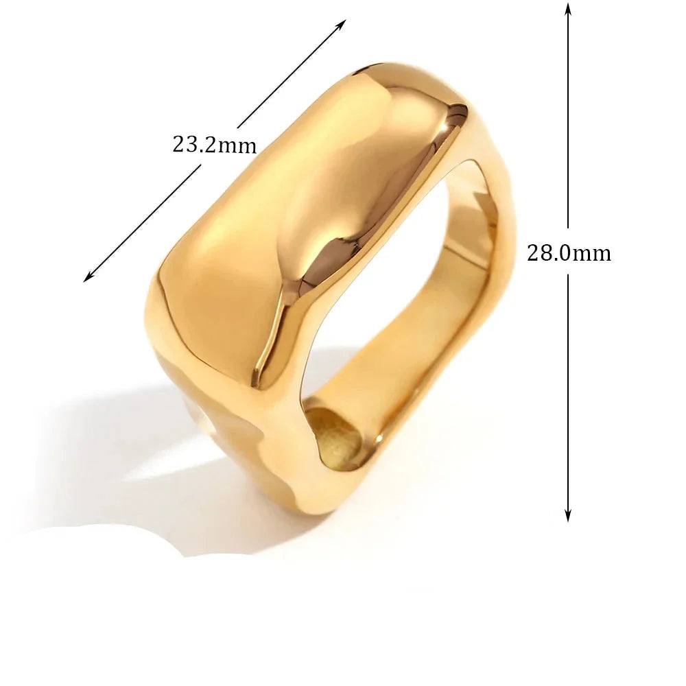 Geometrischer Ring Belle