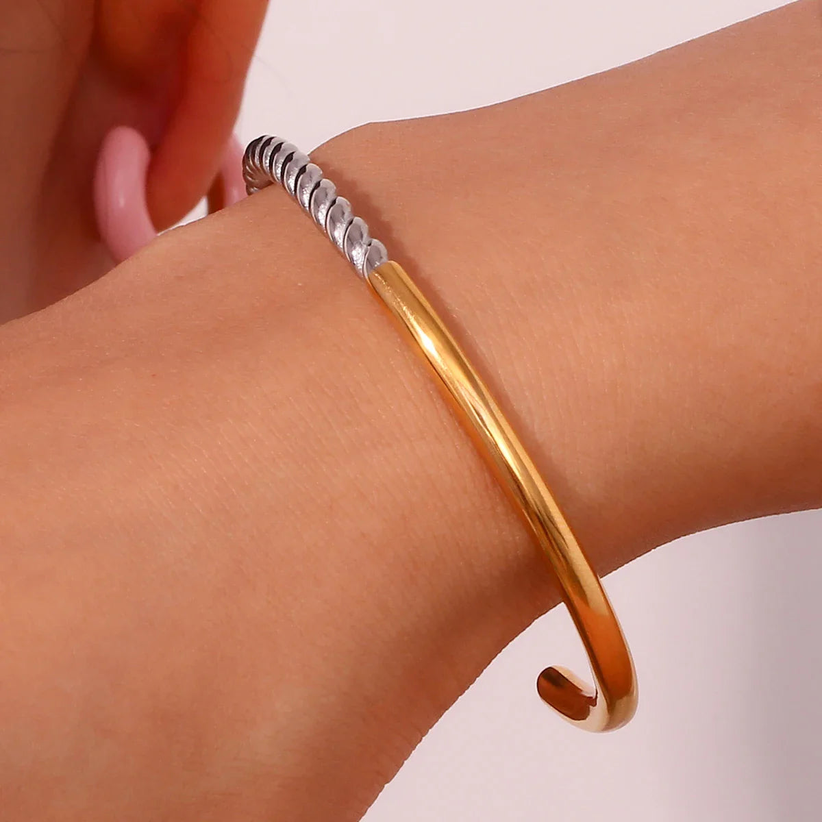 Zweifarbiges Armband