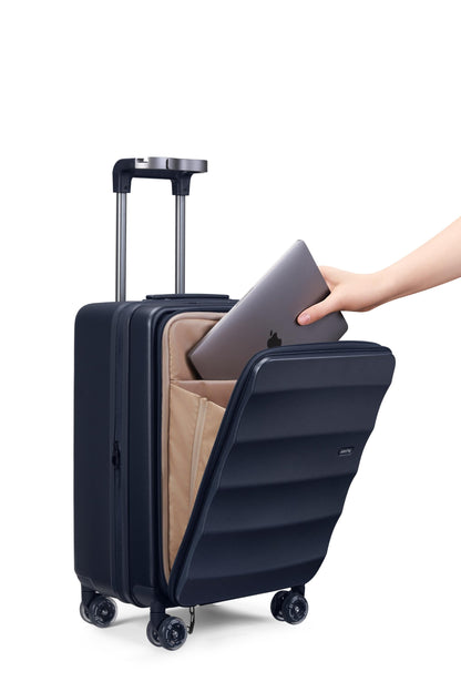 Tank Carry-On in Navy
