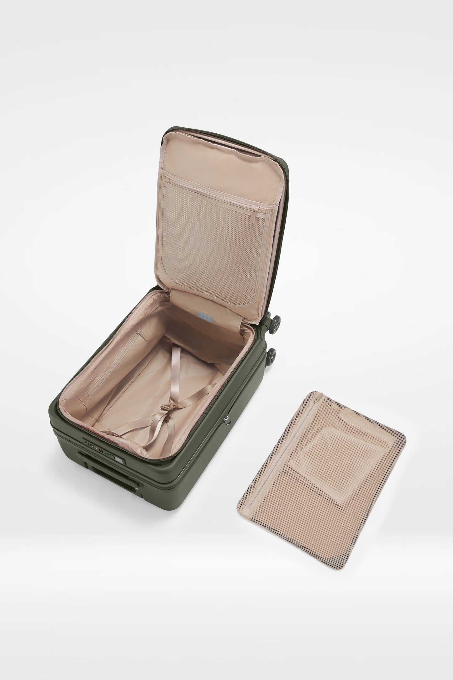 Tank Carry-On in Aspen Green