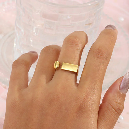 Geometrischer Goldring