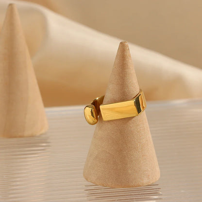 Geometrischer Goldring