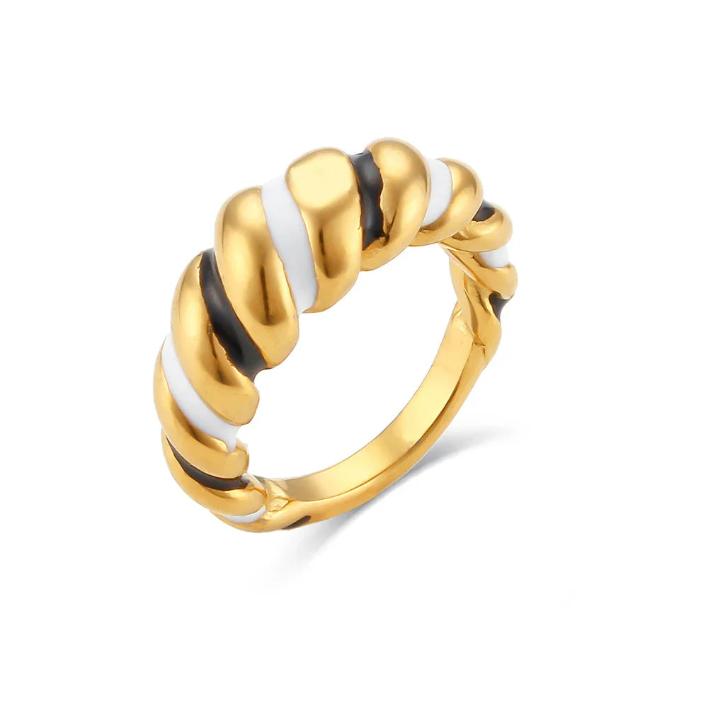 Goldener Croissant-Ring