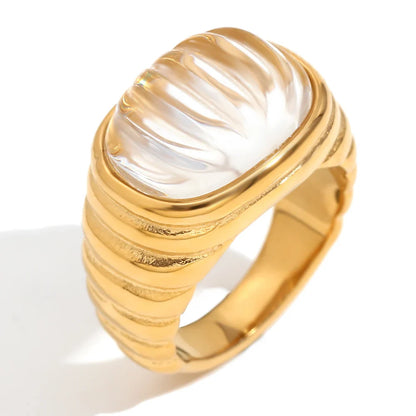 Geometrischer plattierter Ring