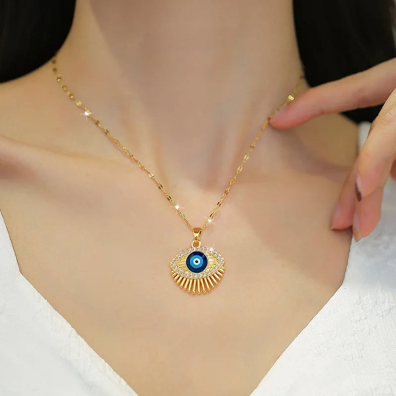 Colar Hamsa com Zircônia Cúbica e Olho Grego