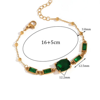 Elegantes grünes Armband