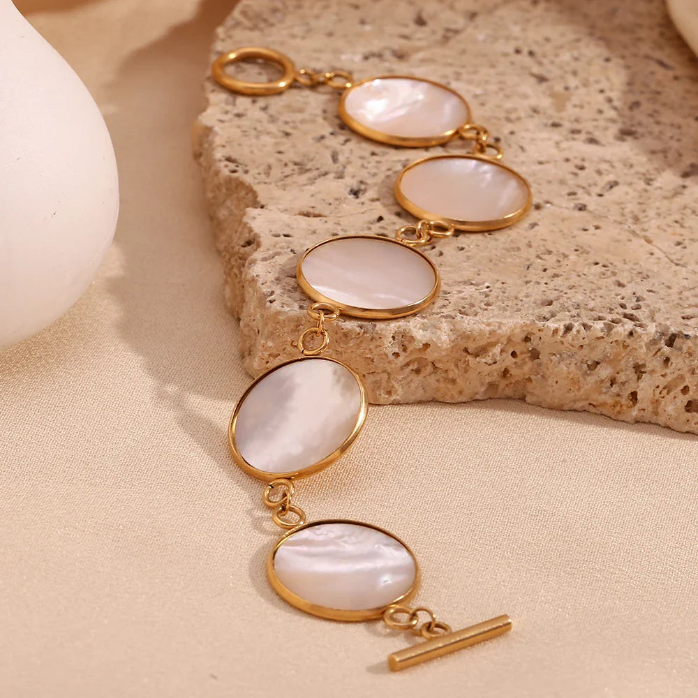 Elegantes Zirkonia-Armband