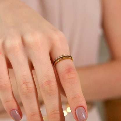 Minimalistischer Doppelring