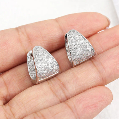 Brincos de Argola Zircão Triangular Versáteis