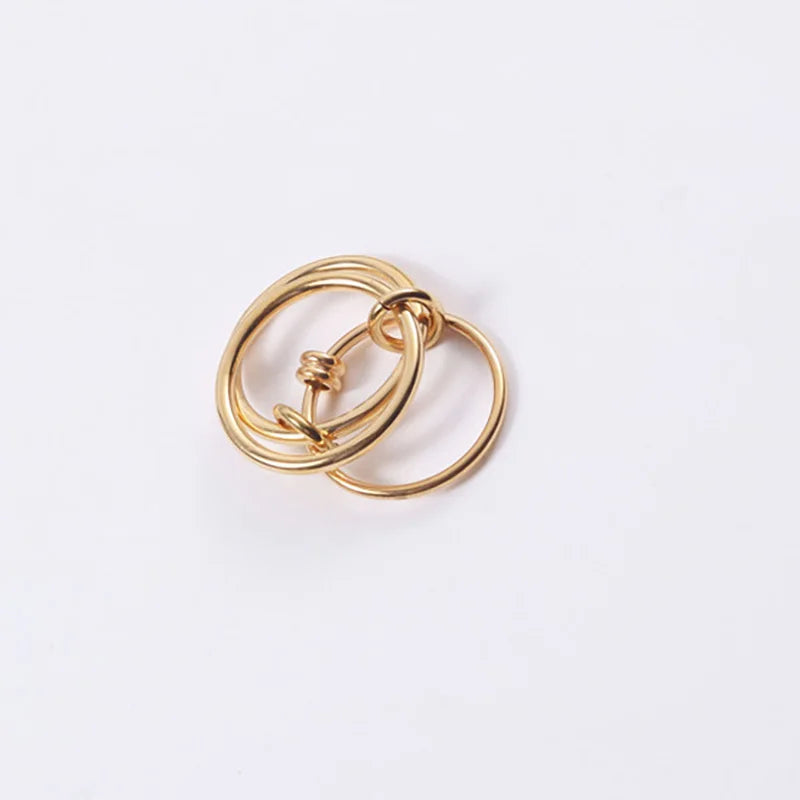 Ring mit mehreren Schichten