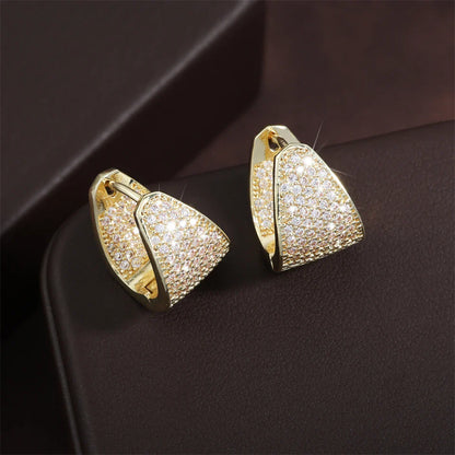 Brincos de Argola Zircão Triangular Versáteis