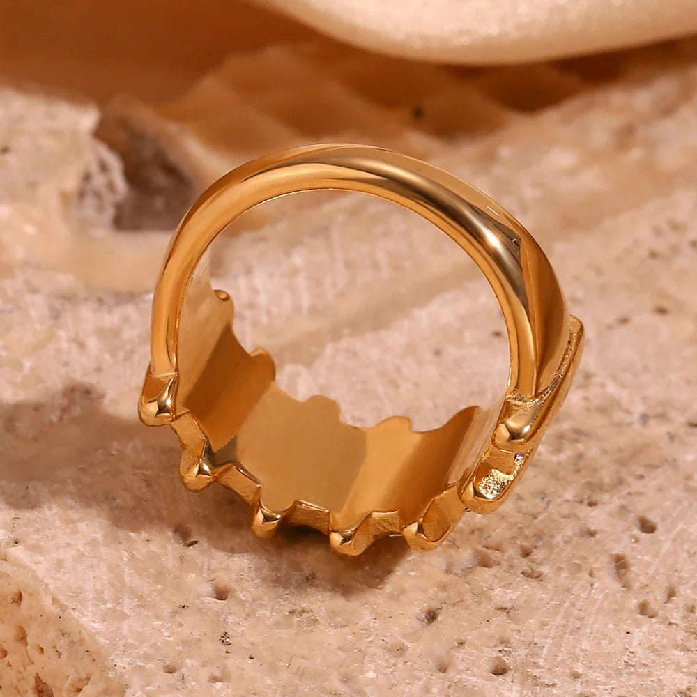 Luxuriöser Zirkonia-Ring